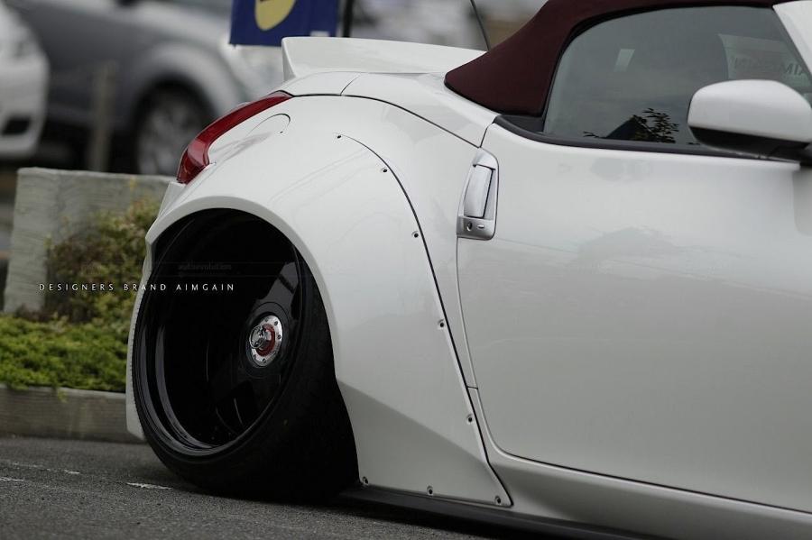  Nissan 370Z Roadster by AimGain 2015 года  (фото 8 из 10)